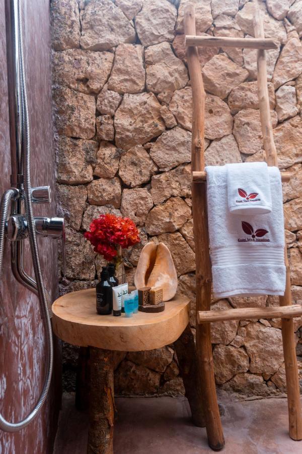 Zanzibar Kusini Beach Bungalows Hotel Kizimkazi Dış mekan fotoğraf