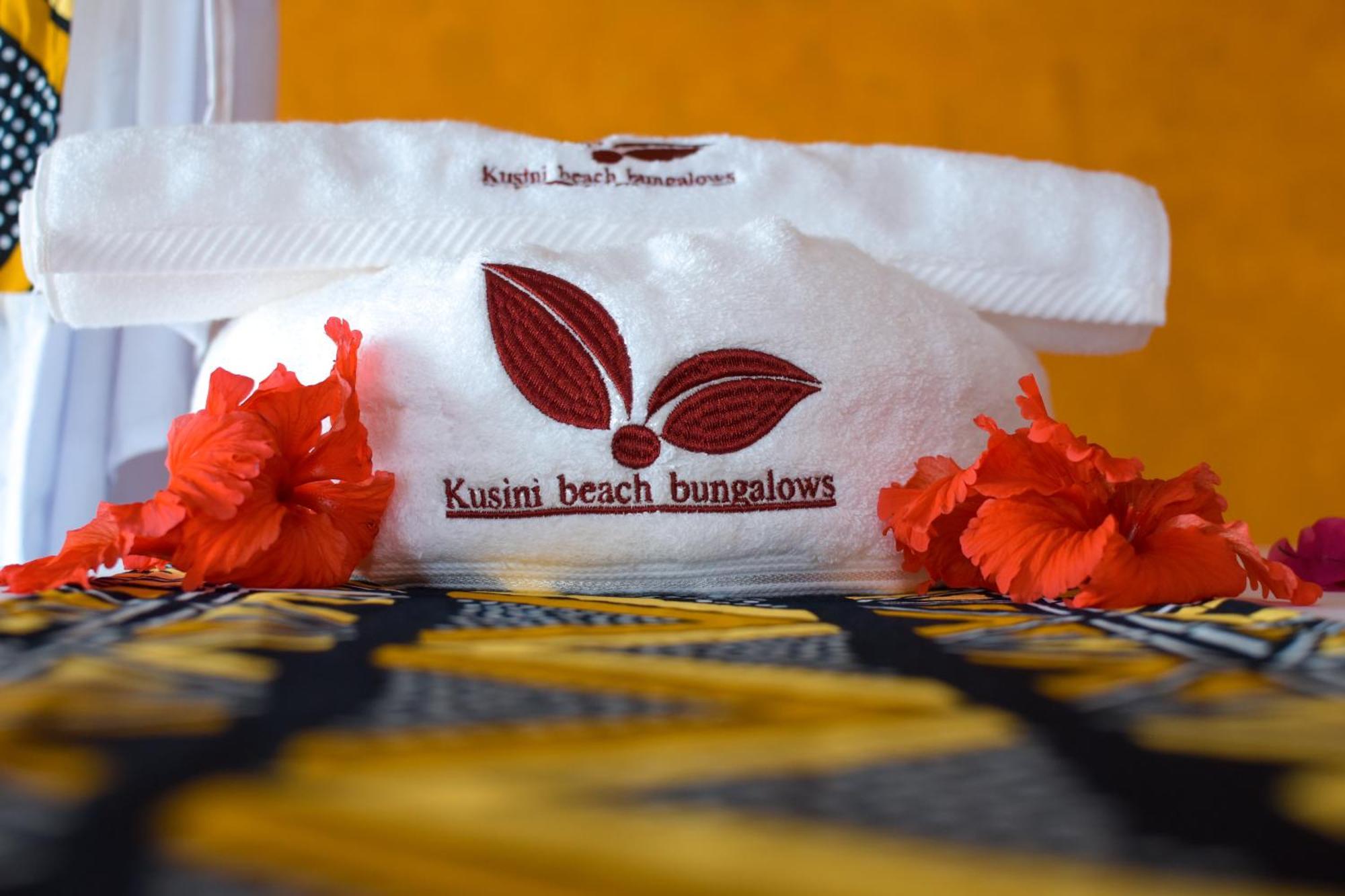Zanzibar Kusini Beach Bungalows Hotel Kizimkazi Dış mekan fotoğraf